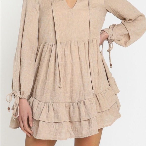 Cary’s Dress - Beige - Picture 4 of 8